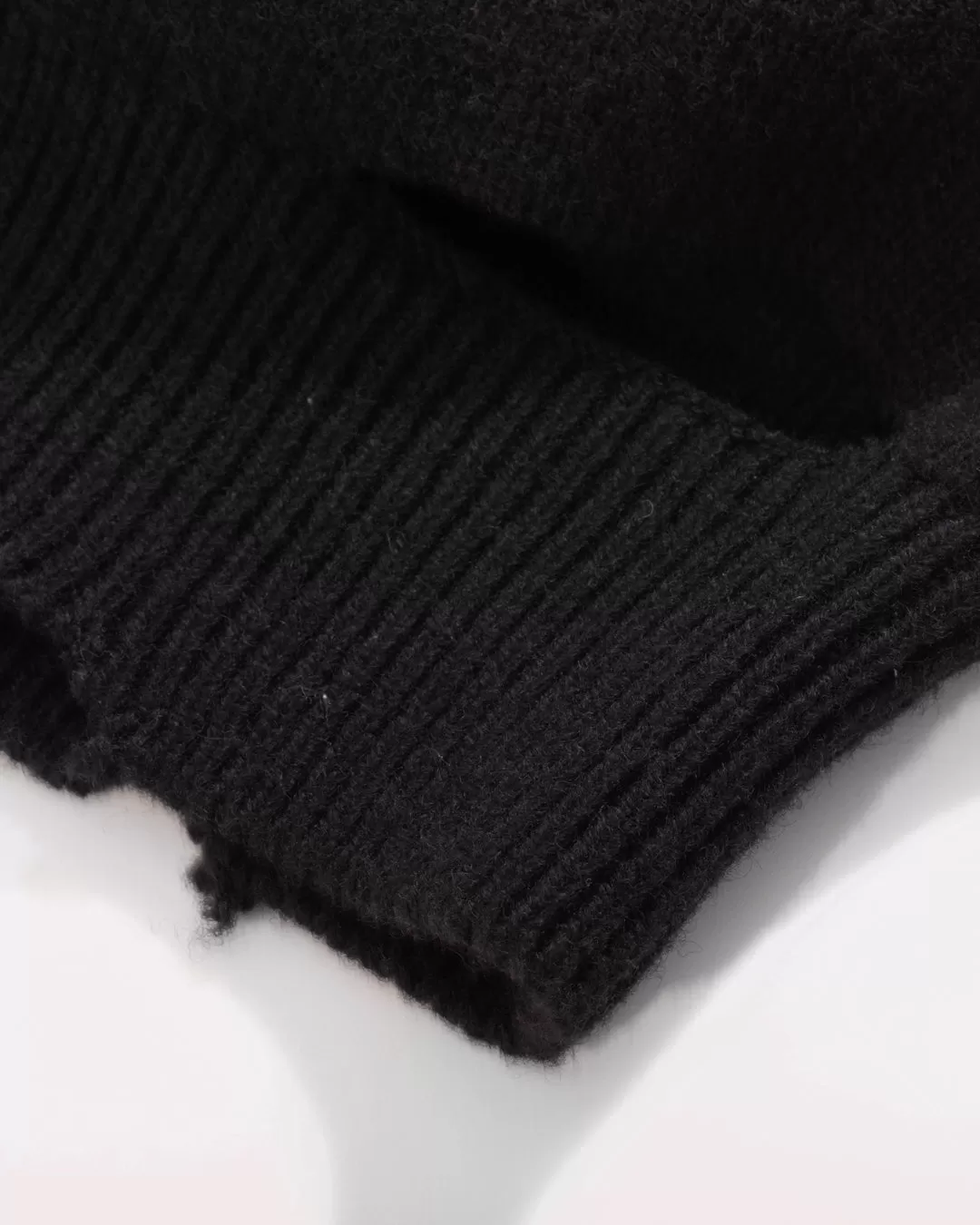 5G Damaged Boatneck Sweater - Black