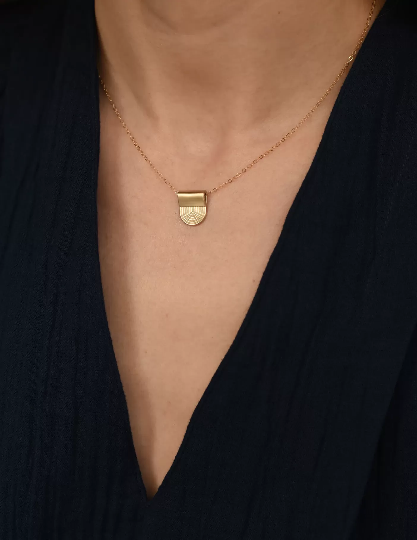 8.6.4 :: Brass Pendant Necklace