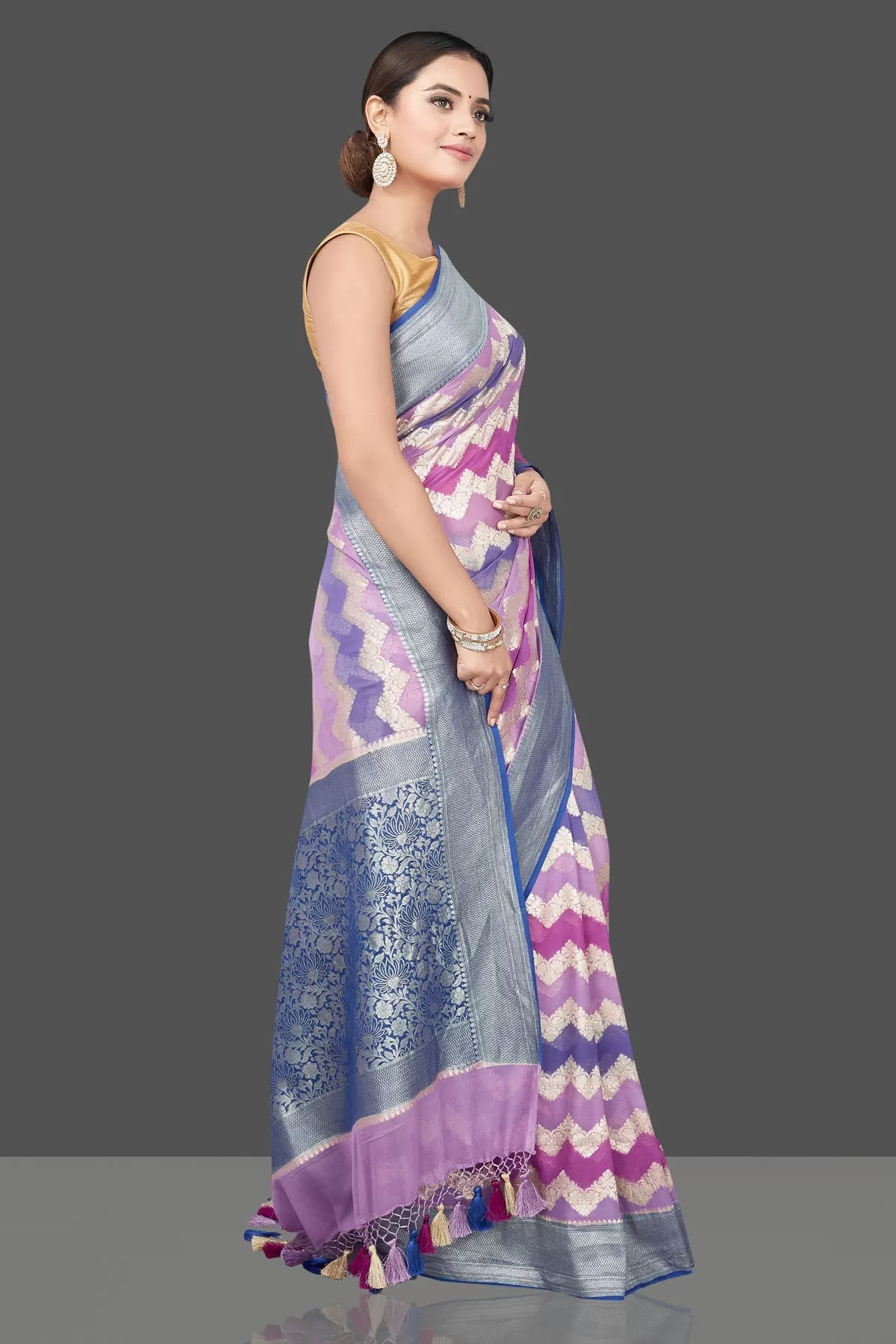 90L175-RO Shaded Lavender Saree with Chevron Zari Pattern