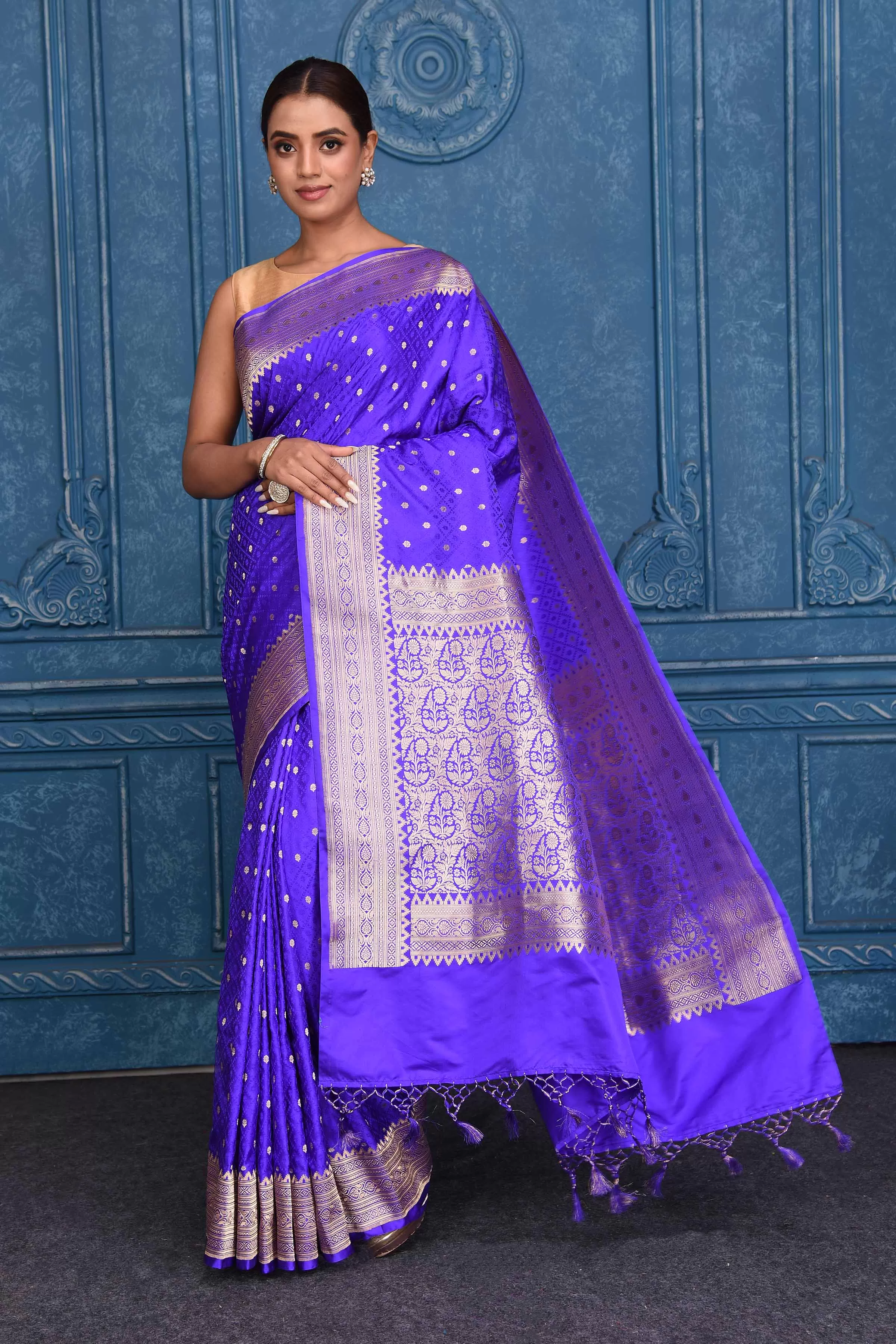 91A181 Blue Tanchoi Silk Banarasi Saree with Zari Border