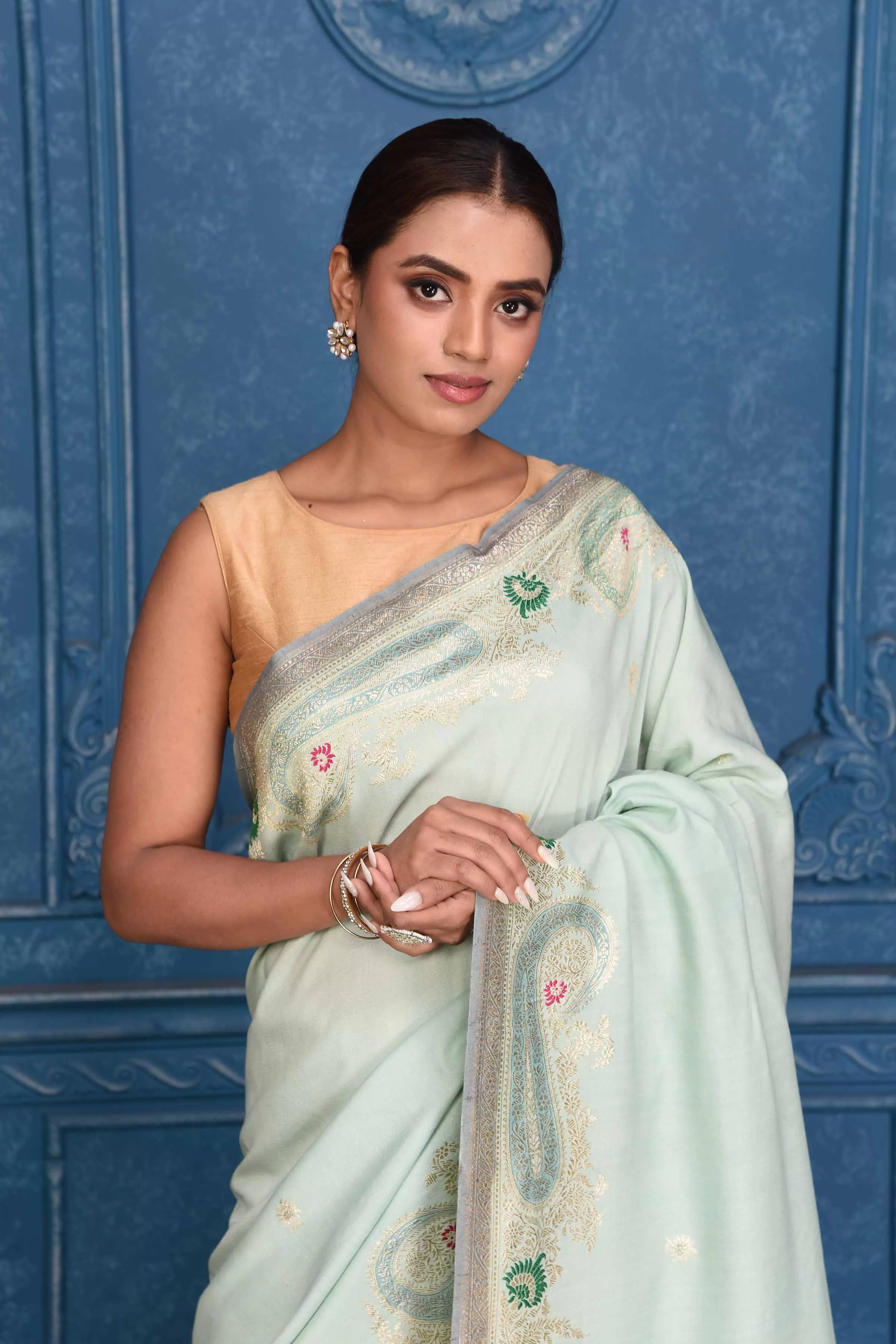 91A188 Pastel Green Tussar Banarasi Saree with Zari Border and Pallu