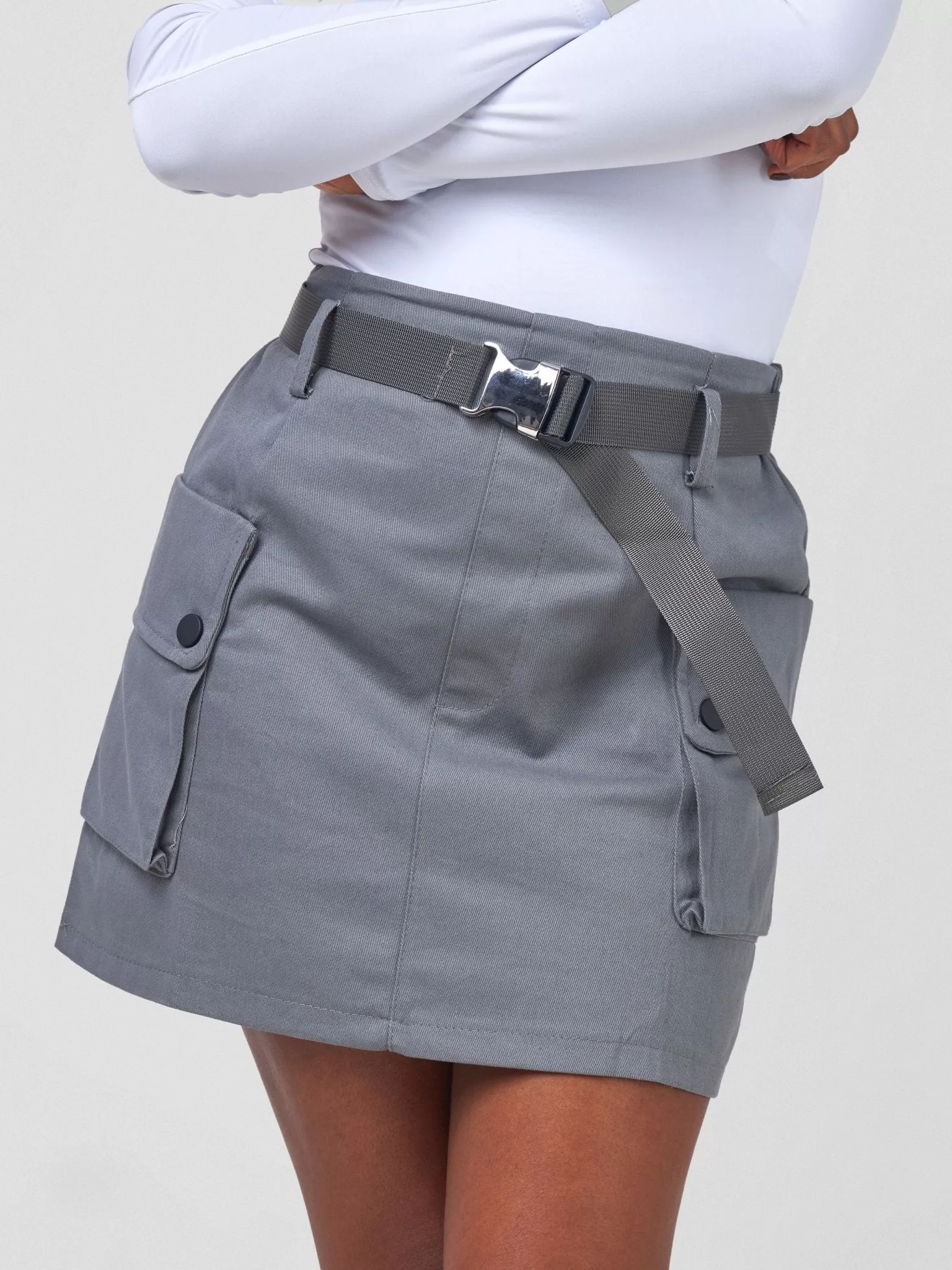 Anika Vintage Highwaisted Large Pockets Cargo Mini Skirt - Grey