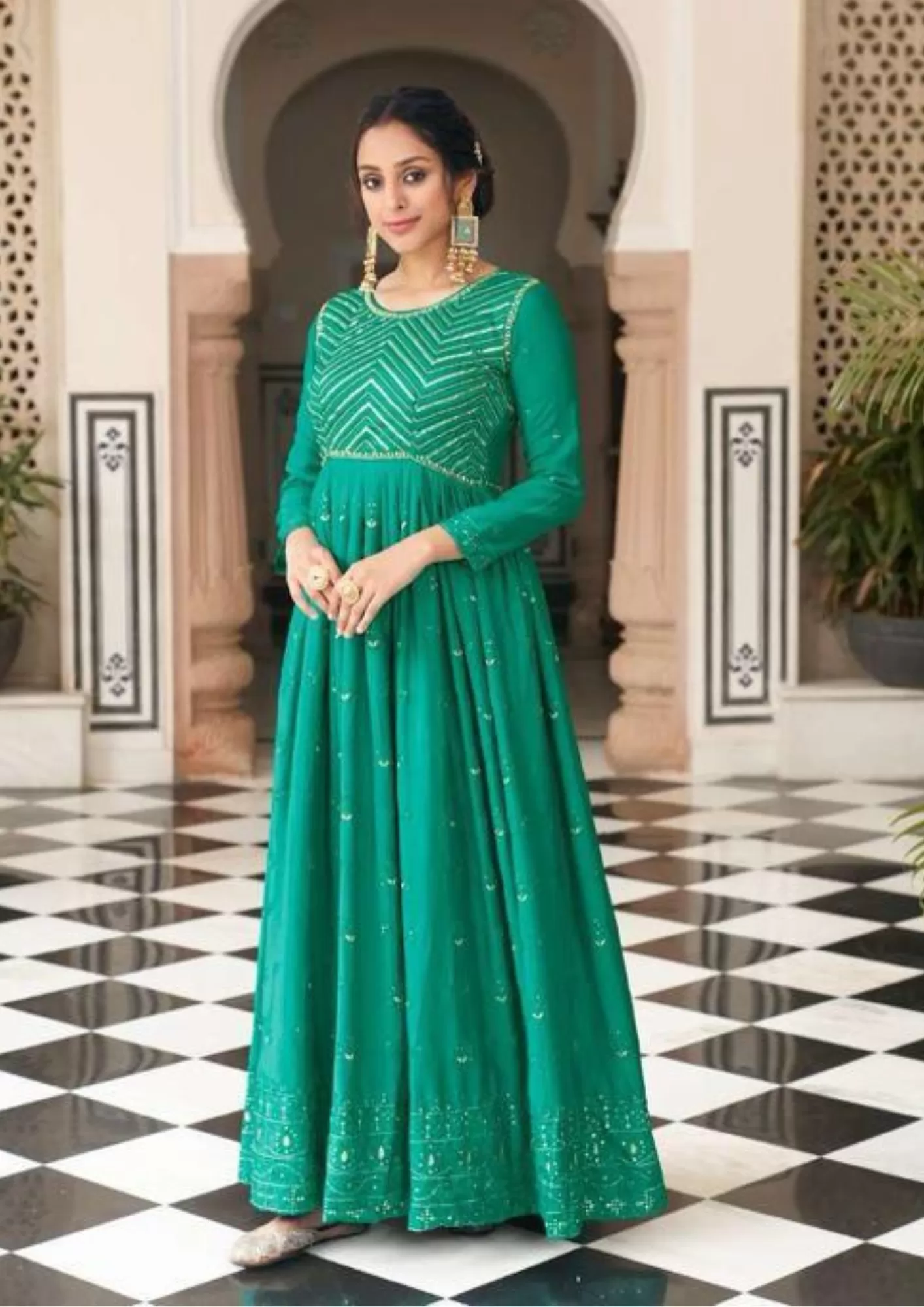 Appealing Green Georgette Designer Kurti & Suits With Designer Dupatta