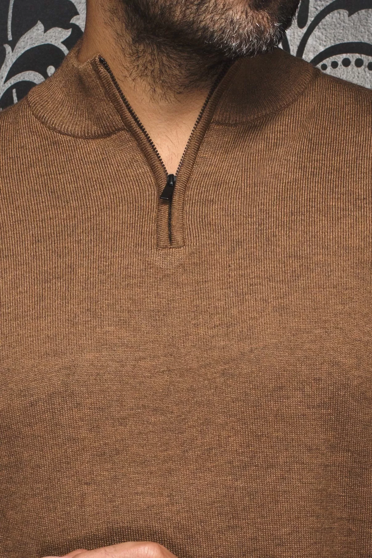 Au Noir Sweaters | Mesta Camel