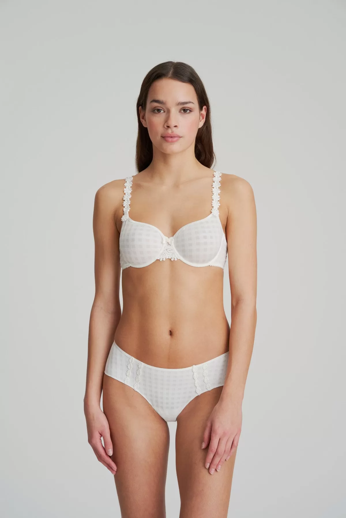 Avero Unlined Multiway Bra | Natural