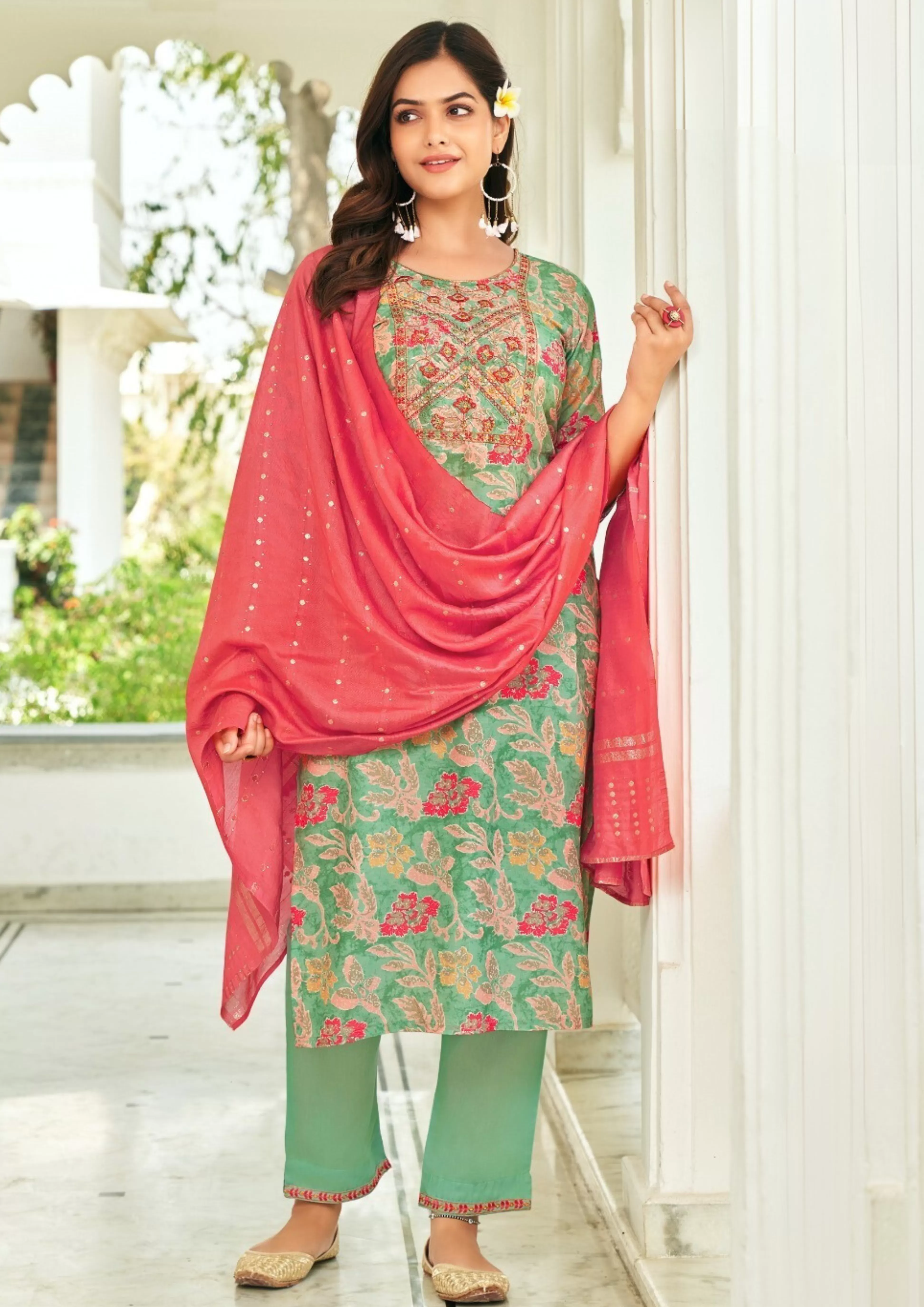 Beautifuf Green Color And Multicolor Design Straight Kurthi With Pant And Fancy Jacquard Dupatta For Women