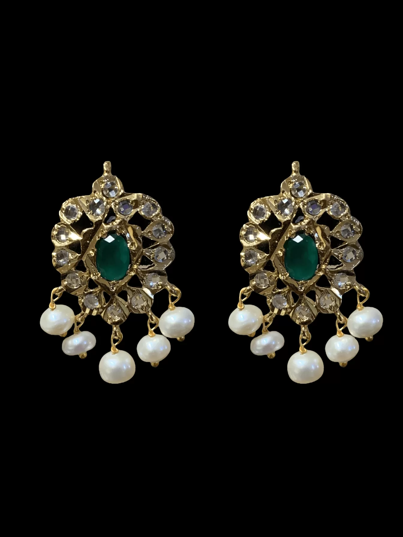 ET6 Faryal Pearl earrings  (READY TO SHIP )