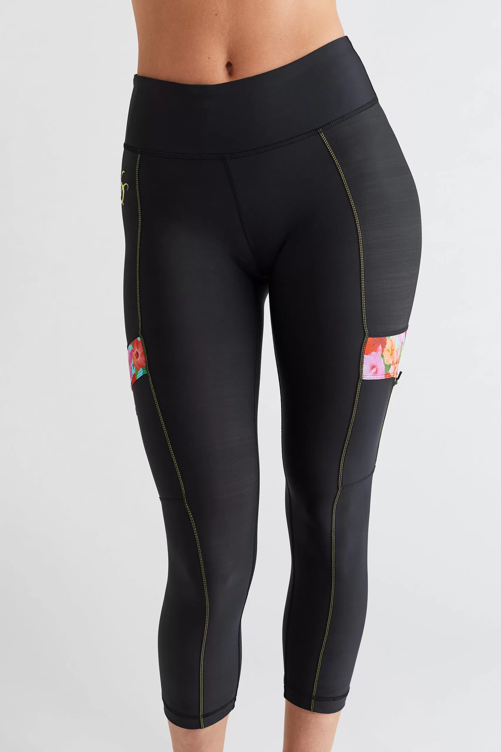 Hibiscus Cargo Workout Leggings w/ Side-Zippered Pockets