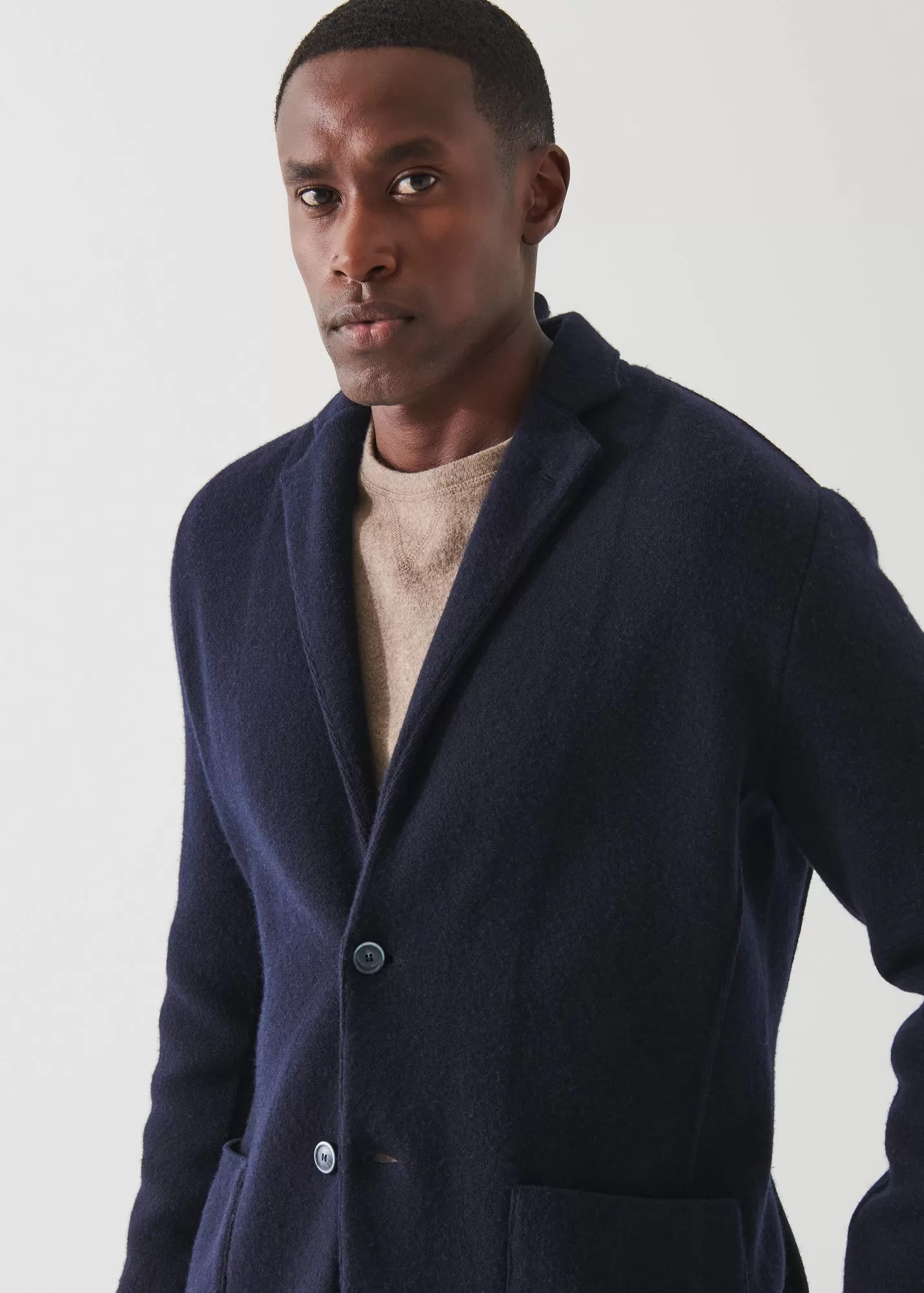 ITALIAN CASHMERE TWO-BUTTON BLAZER