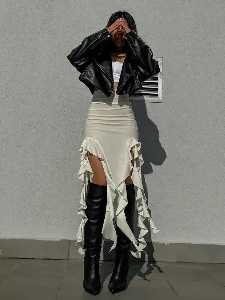 Jennie Ruffled Skirt in Offwhite