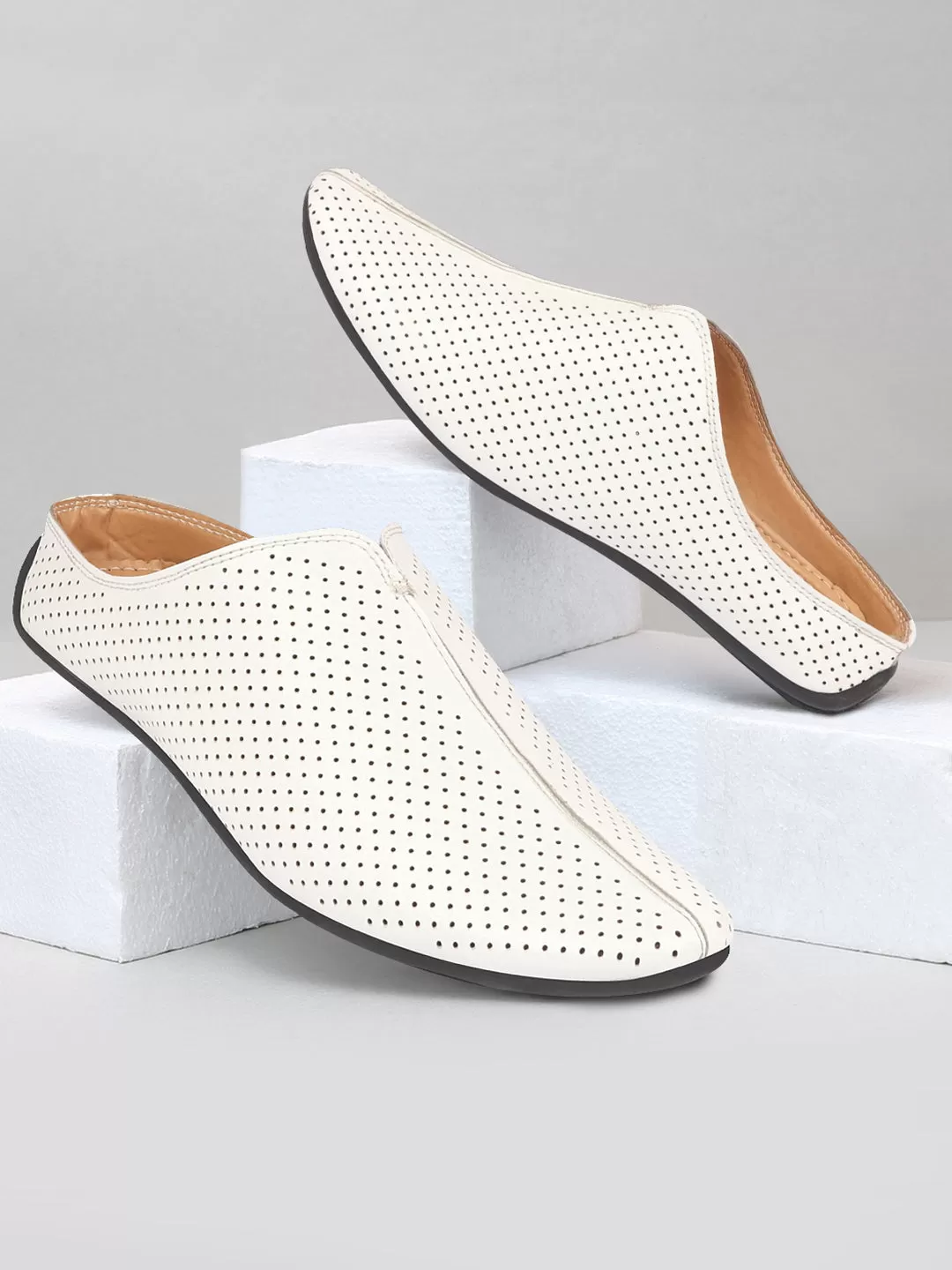 Men White Back Open Perforated Design Ethnic Party Wedding Mules Slip On Shoes