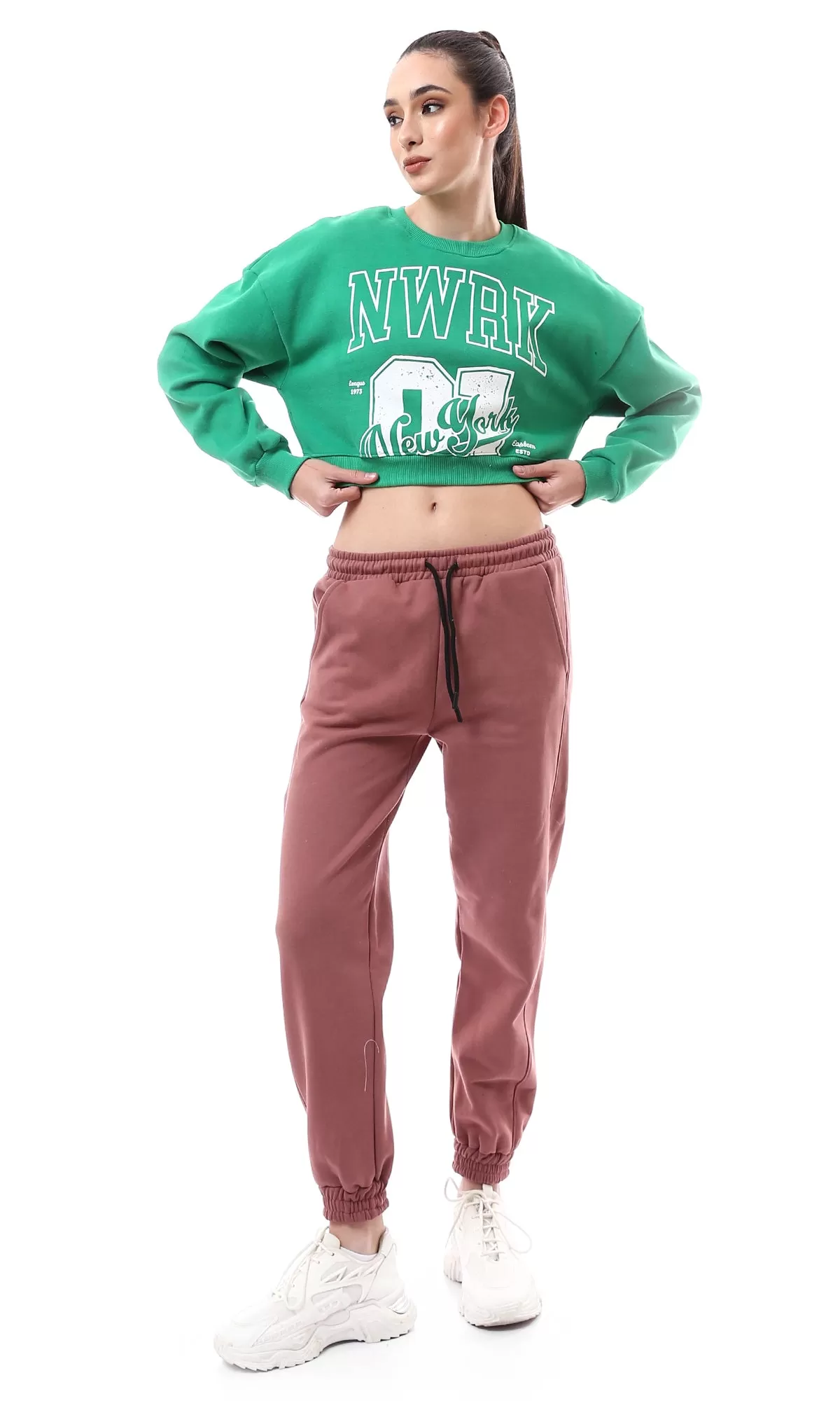 O176245 Green Coziness Cropped Sweatshirt With Elastic Hem