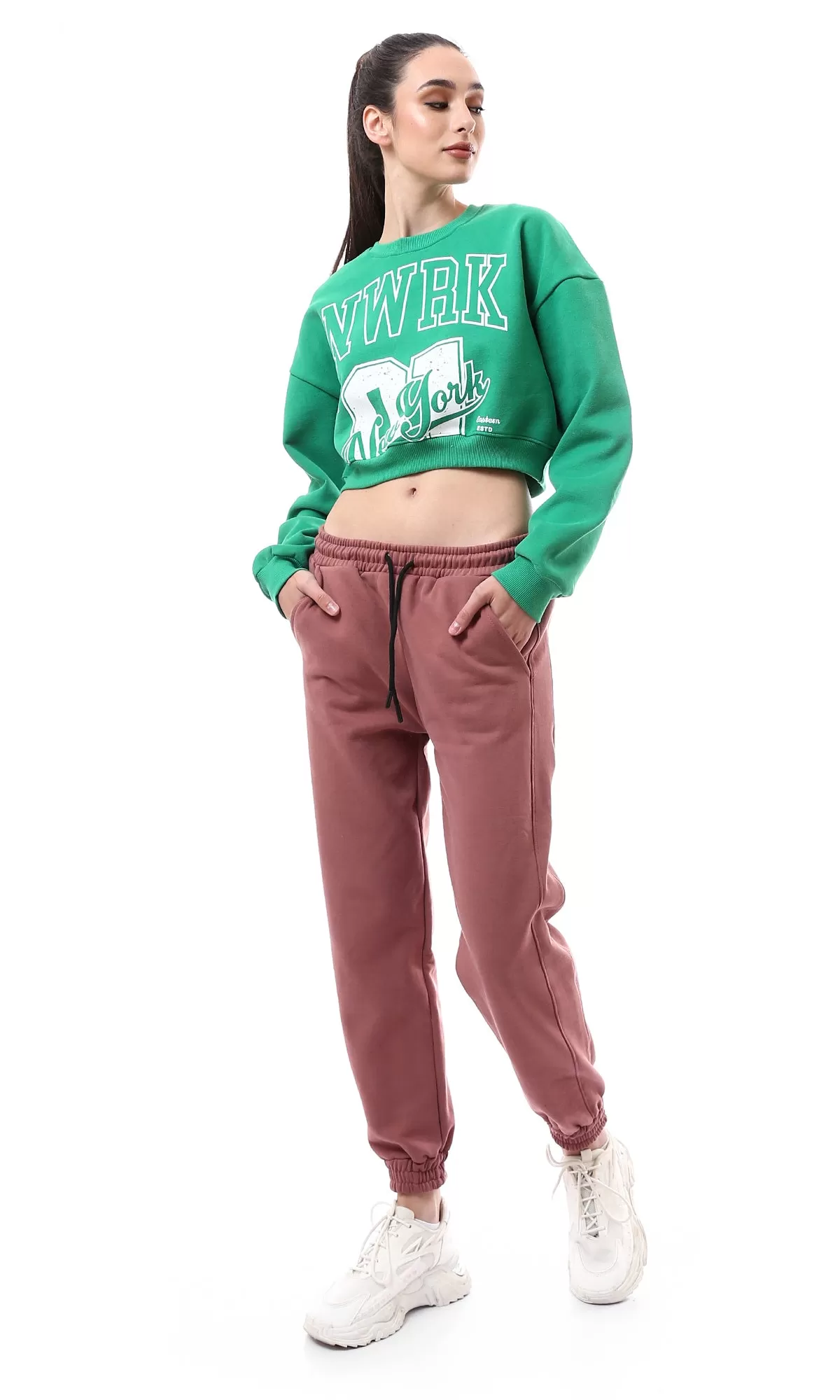 O176245 Green Coziness Cropped Sweatshirt With Elastic Hem