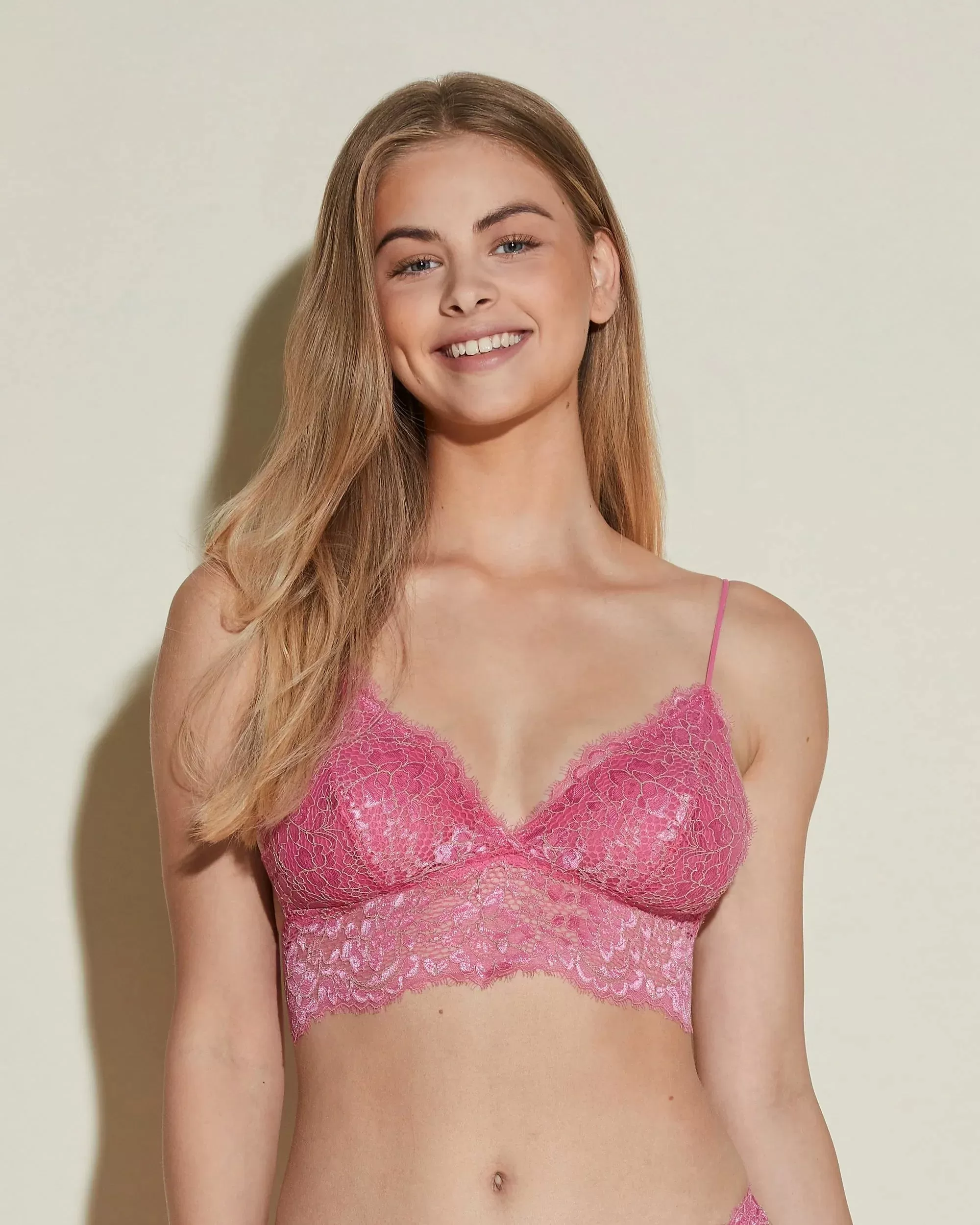 Pret A Porter Bralette | Rani Pink