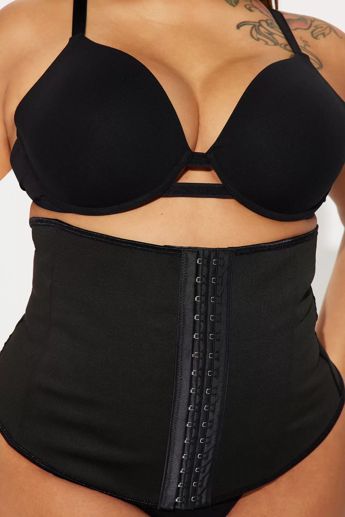 Sculpt Me Compression Shapewear Waist Cincher - Black