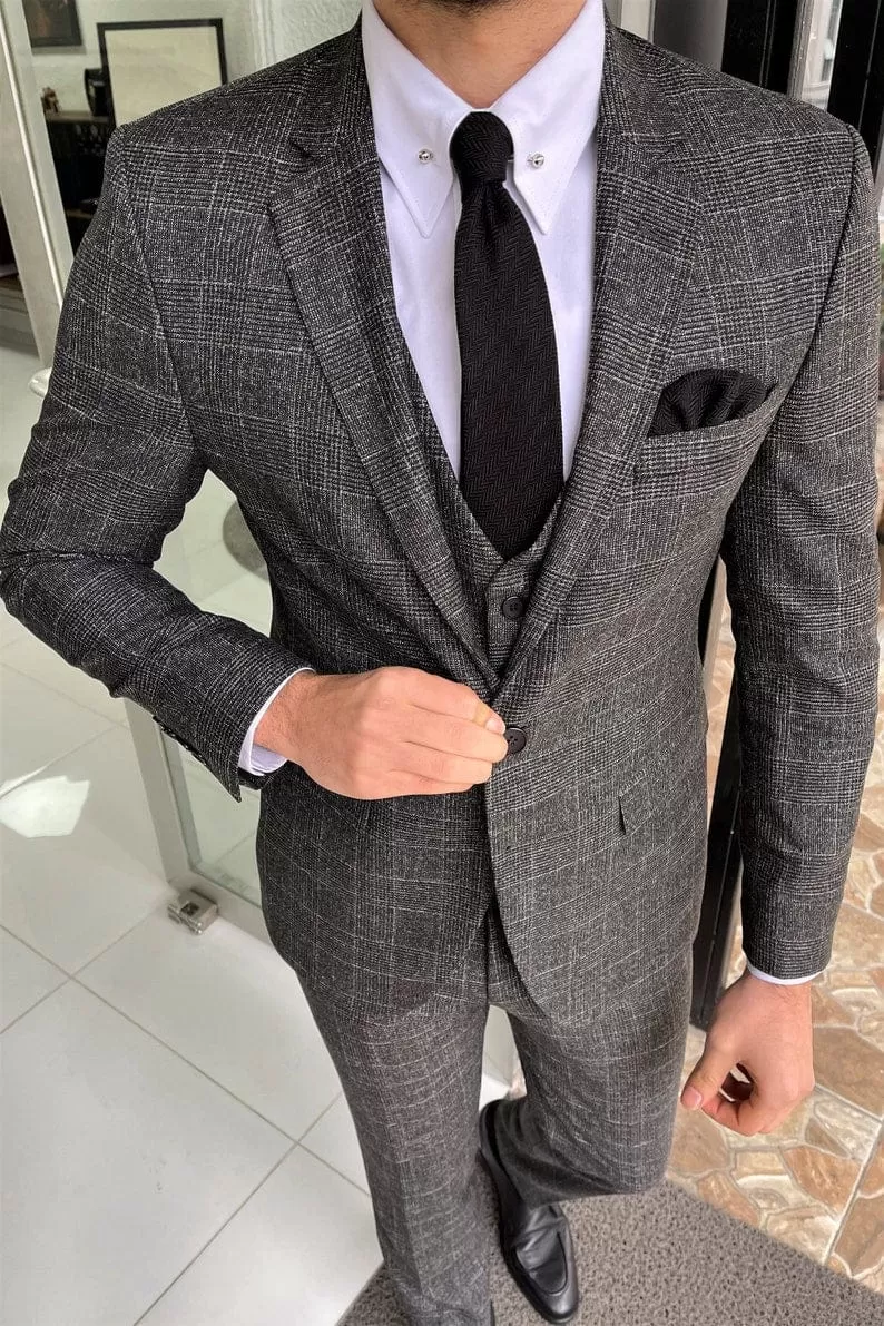 Slim Fit Black Plaid Wool Classic Suit