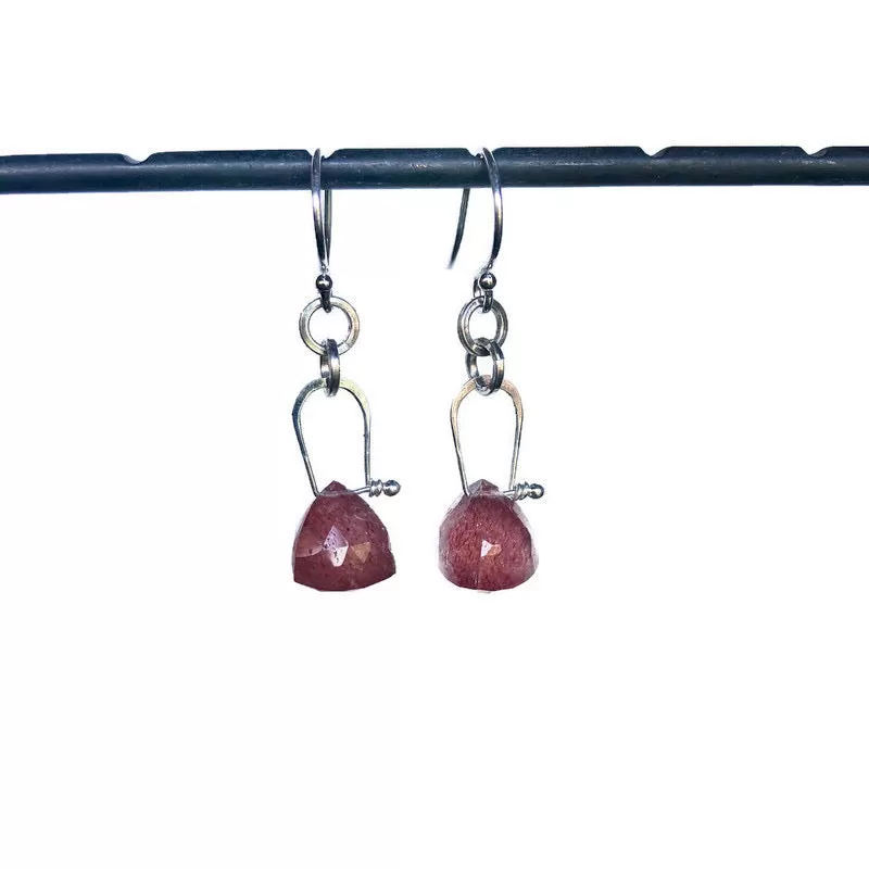 Stirrup  Earrings in strawberry quartz