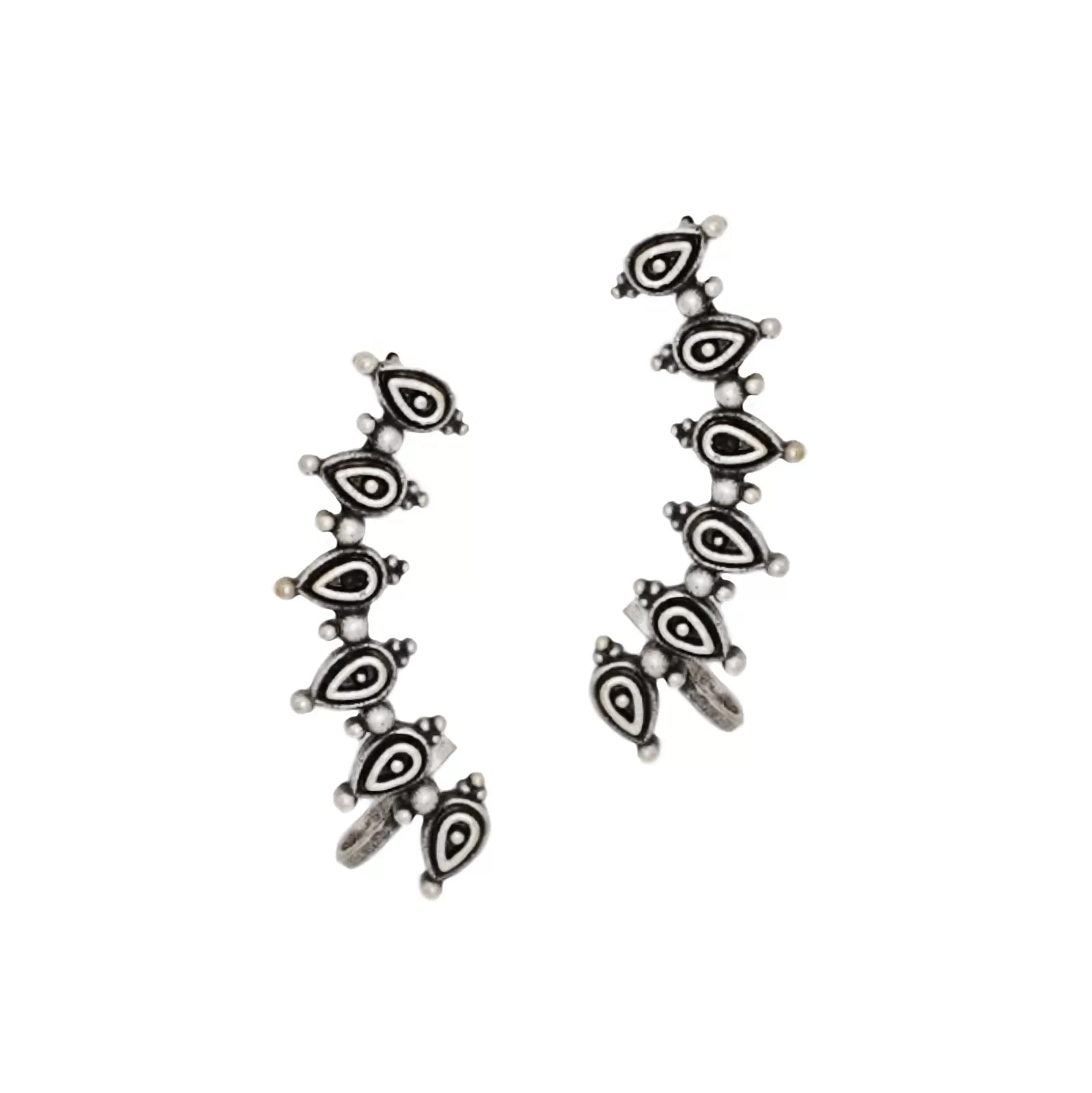 Teejh Miraan Silver Oxidised Earcuff