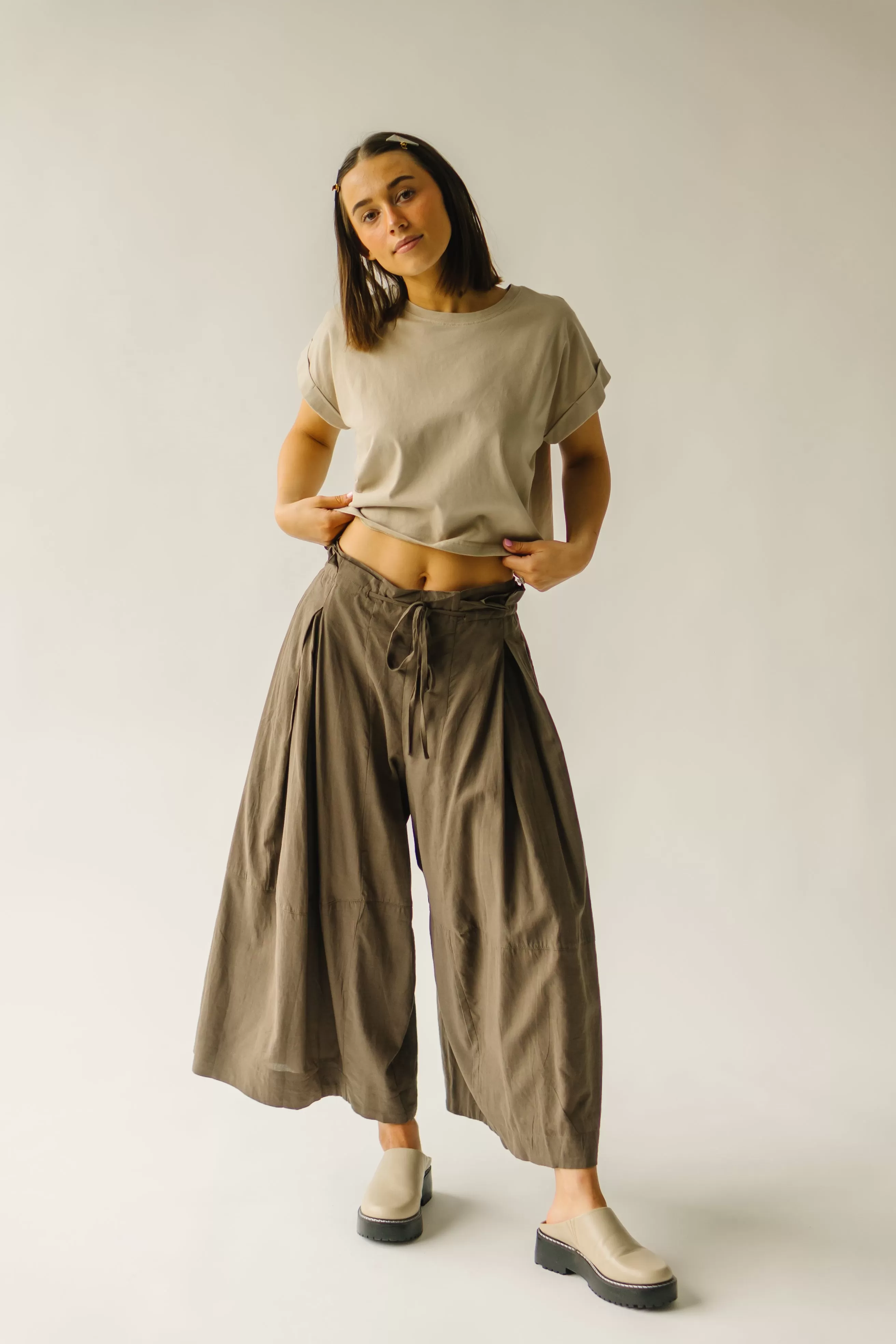 The Melhart Wide Leg Pant in Brown