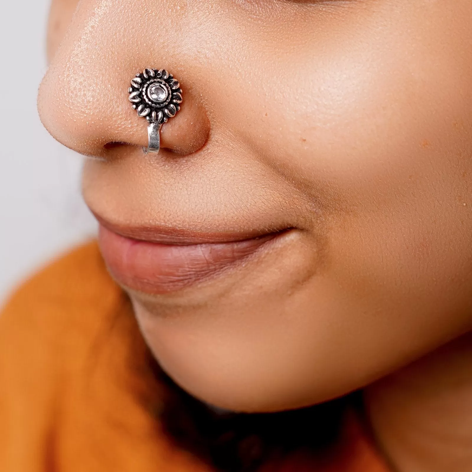 Zia White Stone Floral Nose pin