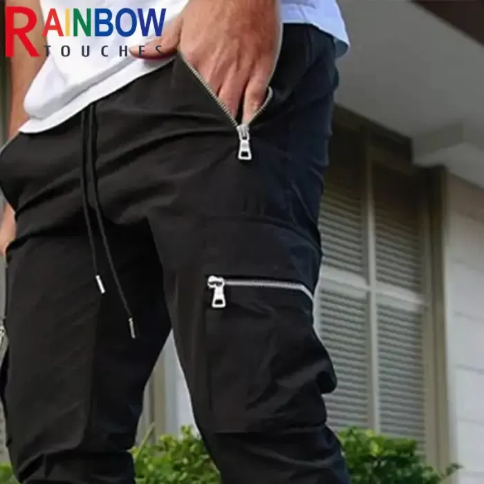 Zip Pocket Cargo Pants: The Ultimate Street Style Staple!